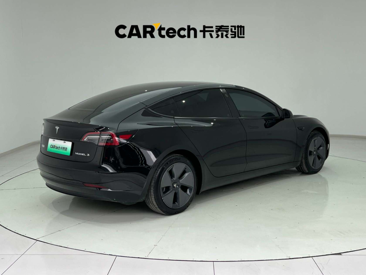 特斯拉 Model 3  2022款 后輪驅(qū)動(dòng)版圖片