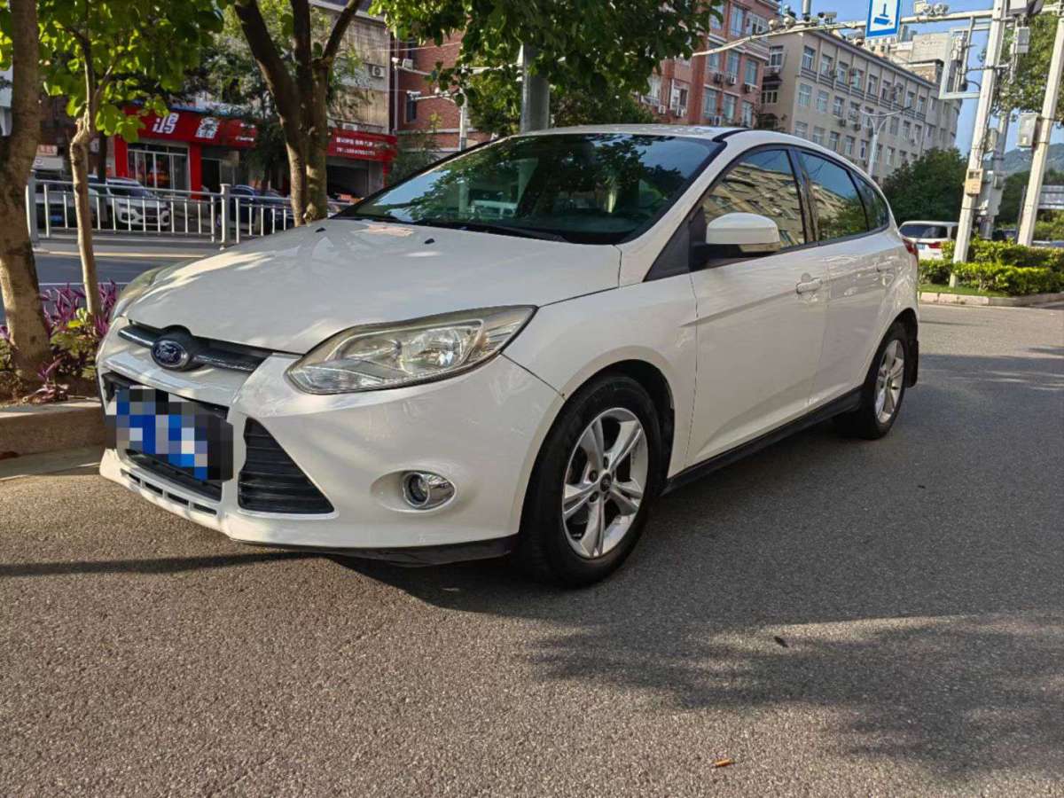 福特 ?？怂? 2012款 兩廂 1.6L 自動(dòng)舒適型圖片