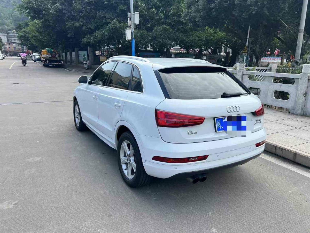 奧迪 奧迪Q3  2016款 30 TFSI 時(shí)尚型圖片