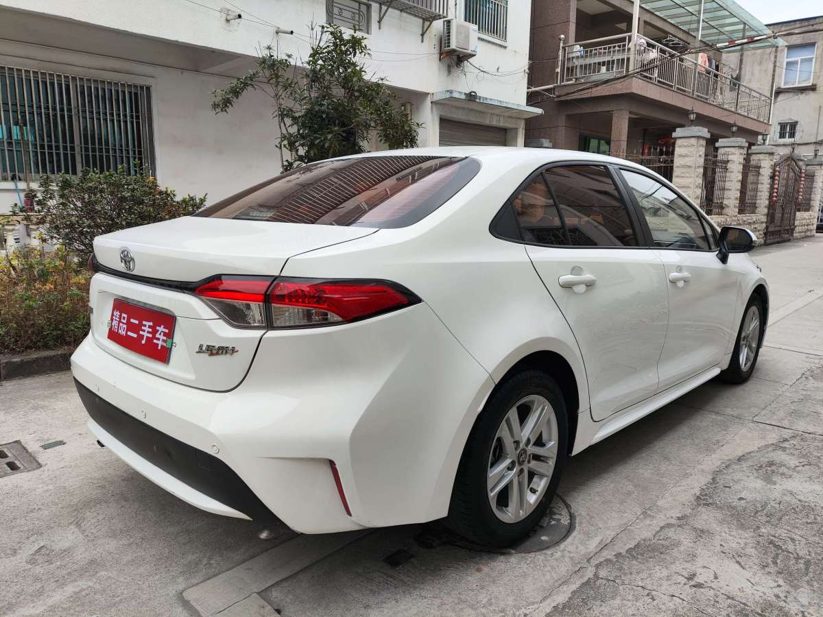 豐田 雷凌  2021款 TNGA 1.5L CVT領(lǐng)先版圖片