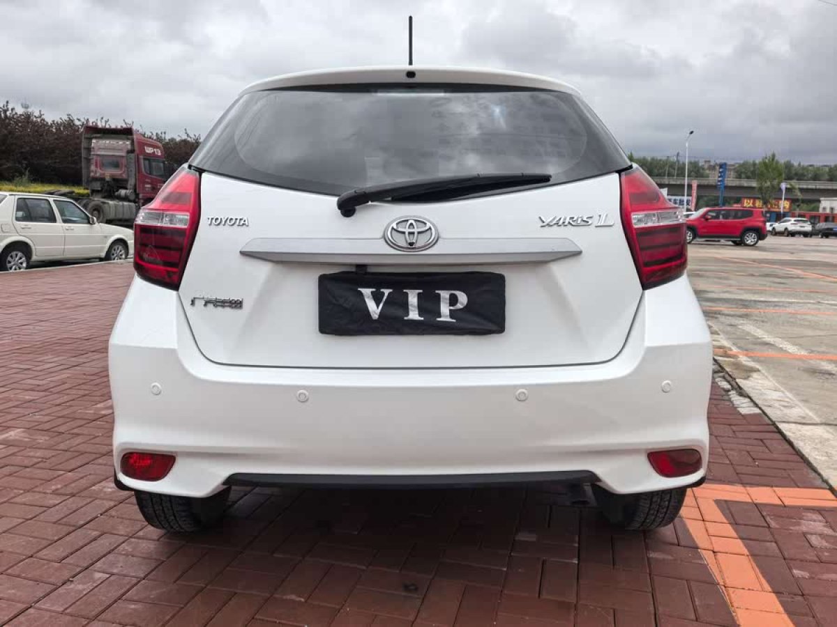 豐田 YARiS L 致炫  2020款 1.5L CVT領(lǐng)先版圖片