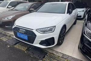 奥迪A4L 奥迪 40 TFSI 豪华动感型