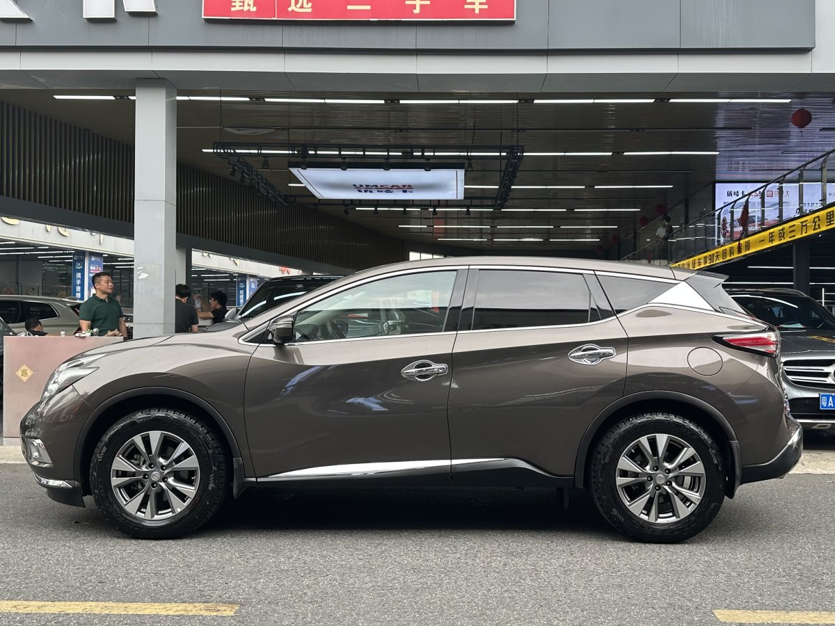 2018年6月日產(chǎn) 樓蘭  2017款 2.5L XL 兩驅(qū)智尚版