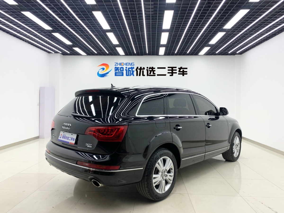 2011年1月奧迪 奧迪Q7  2011款 3.0 TFSI 舒適型(200kW)