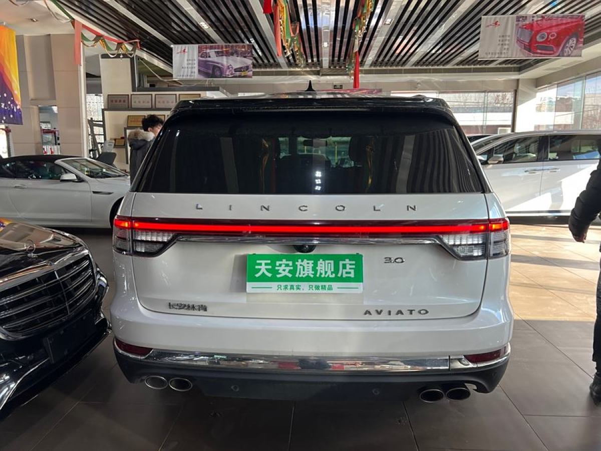 林肯 飛行家  2022款 3.0T V6 四驅(qū)尊雅版圖片