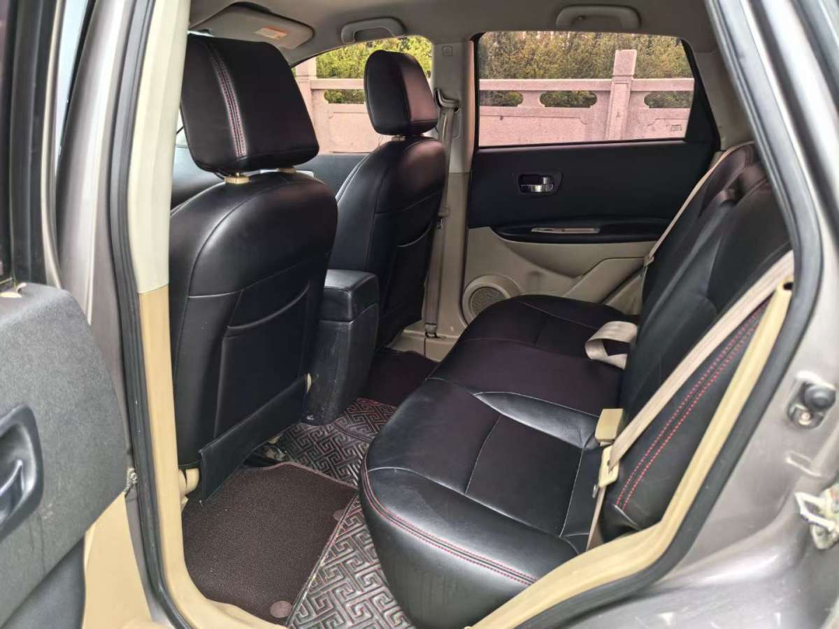 日產(chǎn) 逍客  2012款 2.0XL 火 CVT 2WD圖片