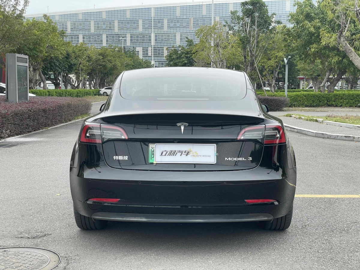 特斯拉 Model Y  2022款 改款 后輪驅(qū)動版圖片