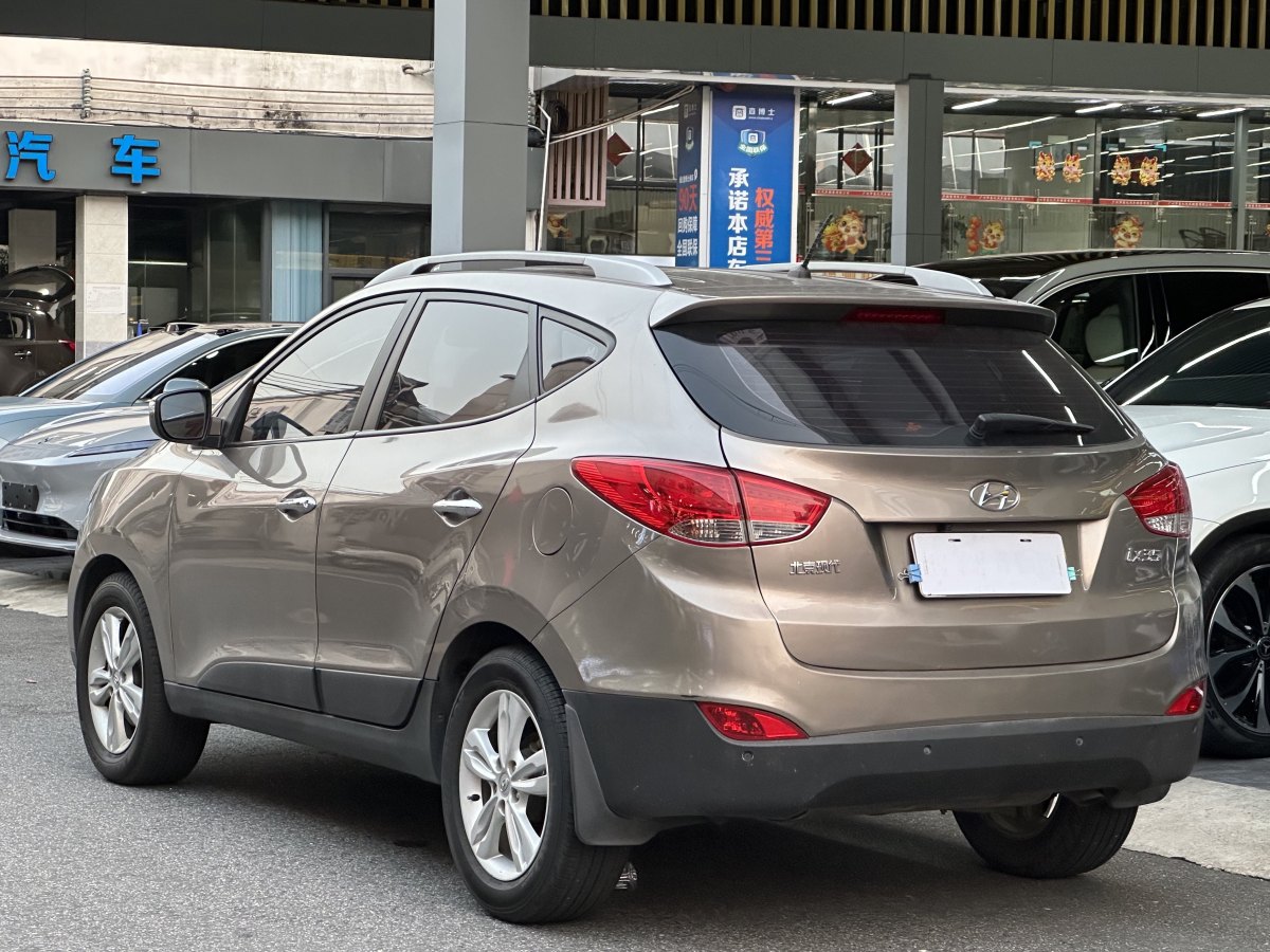 現(xiàn)代 ix35  2012款 2.0 GLS 兩驅(qū)精英型圖片