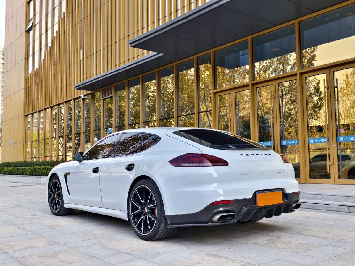 保時(shí)捷 Panamera  2016款 Panamera Edition 3.0T圖片