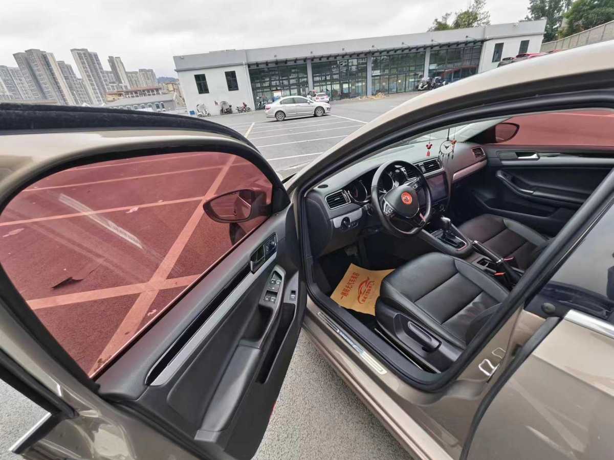 大眾 速騰  2015款 230TSI 自動(dòng)舒適型圖片