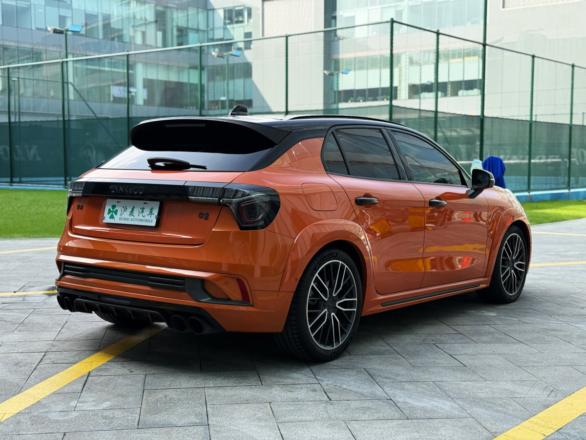 領(lǐng)克 領(lǐng)克02 Hatchback  2021款 2.0TD Halo 駕控套件版圖片