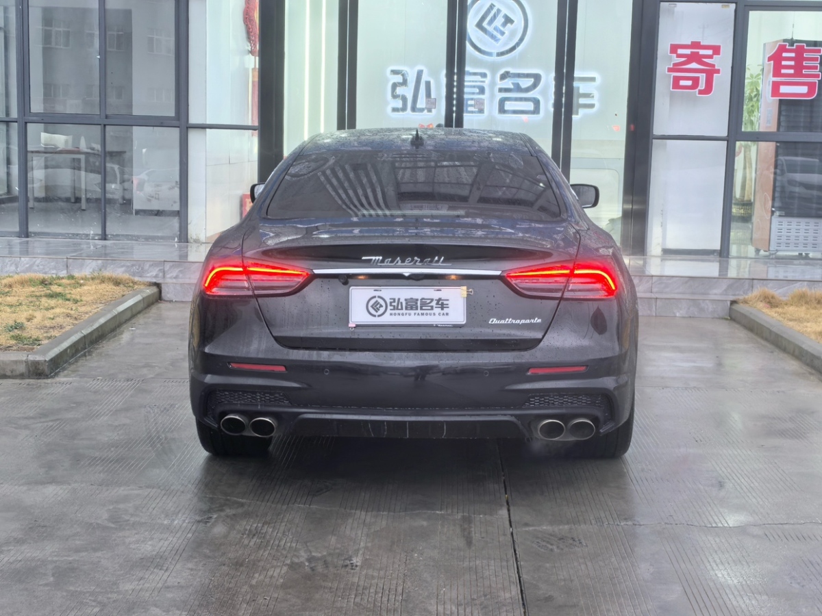 瑪莎拉蒂 總裁  2013款 3.0T 標(biāo)準(zhǔn)型圖片