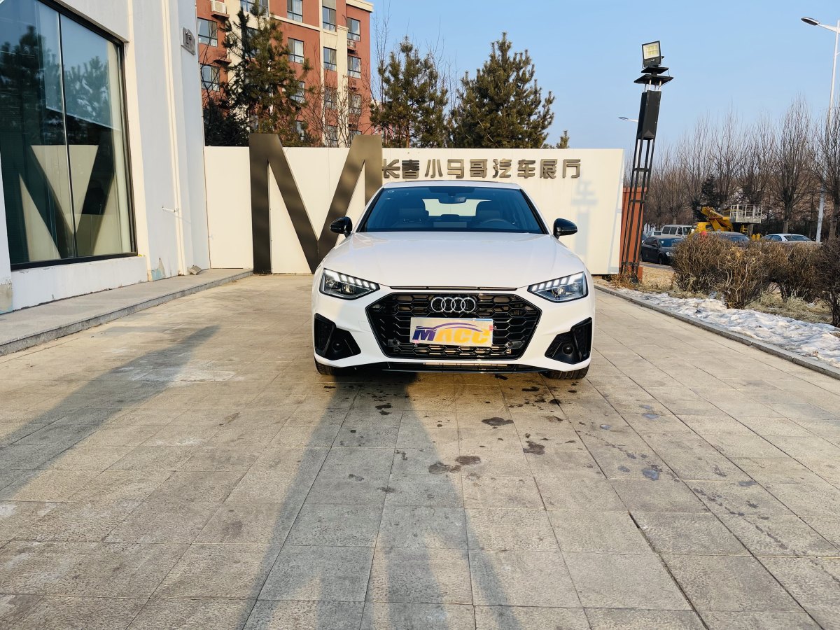 奧迪 奧迪A4L  2024款 40 TFSI 豪華動感型圖片