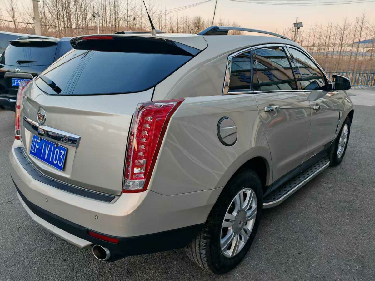 凱迪拉克 SRX  2012款 3.0L 精英型圖片