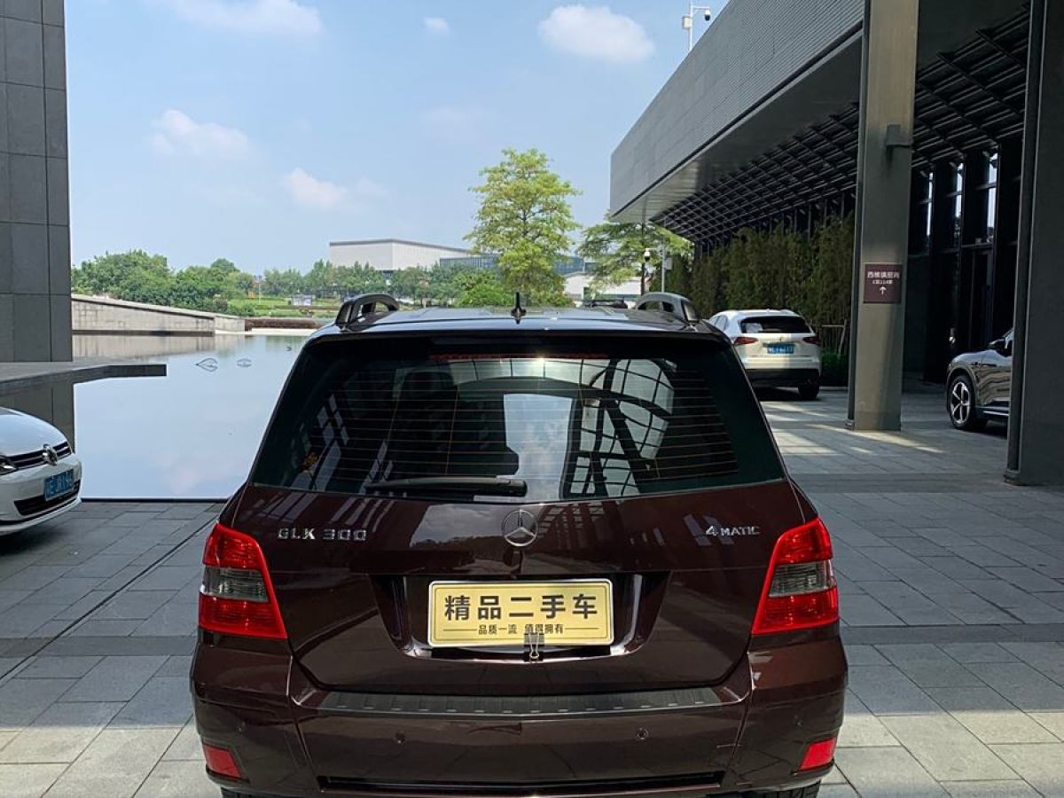 奔馳 奔馳GLK級  2011款 GLK 300 4MATIC 動感型圖片