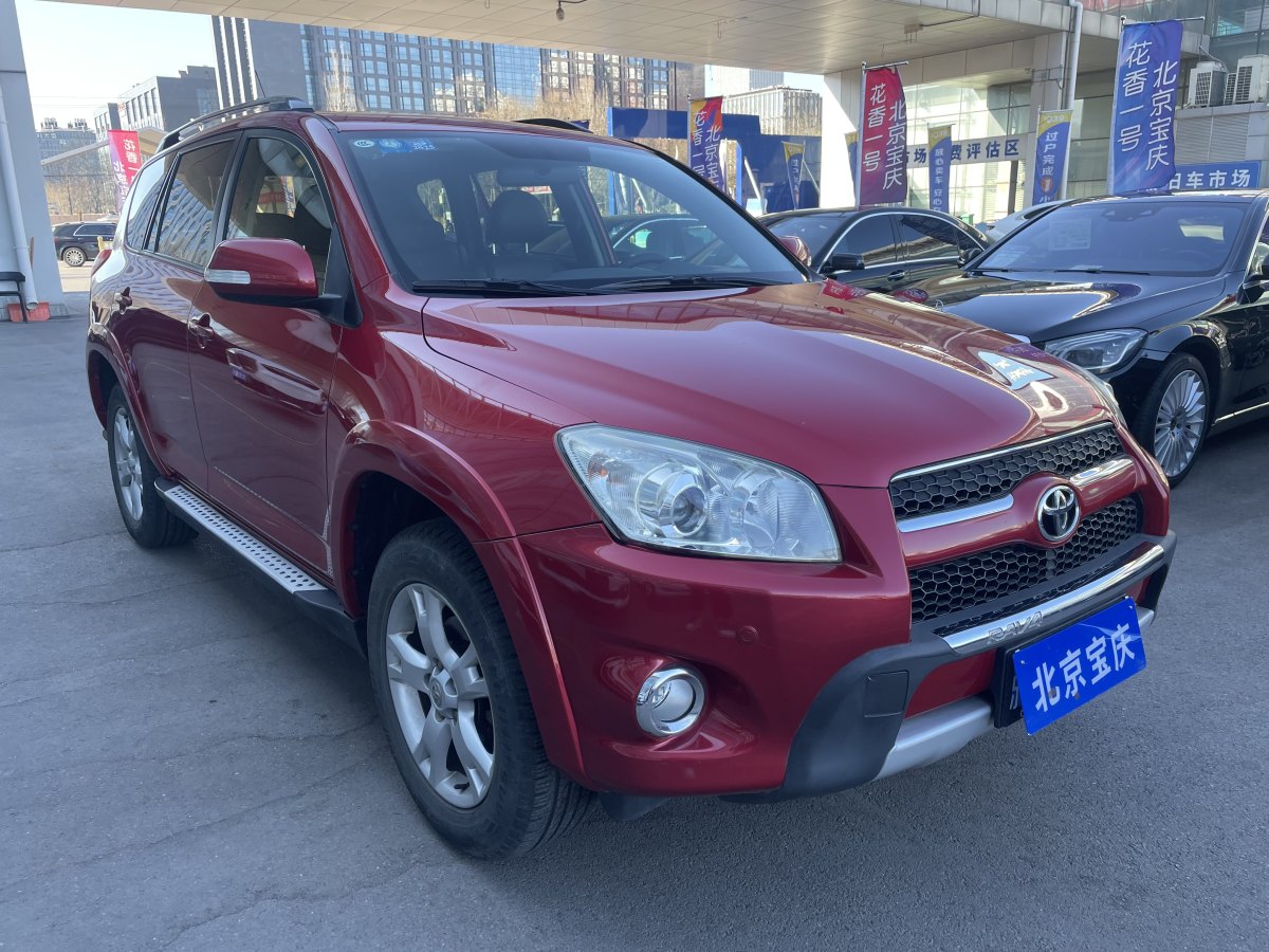 豐田 RAV4榮放  2012款 炫裝版 2.4L 自動(dòng)四驅(qū)豪華圖片