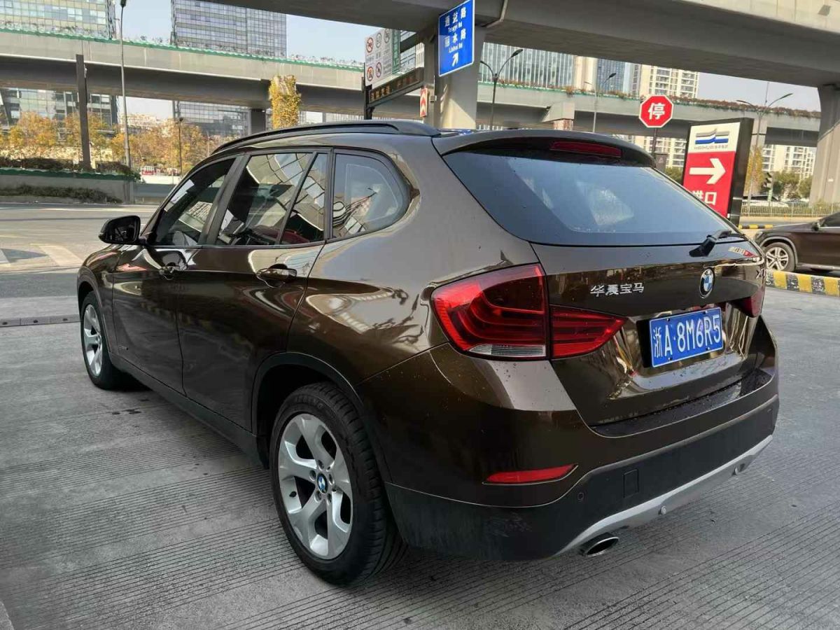 寶馬 寶馬X1  2013款 X1 xDrive20i 2.0T 探索版圖片