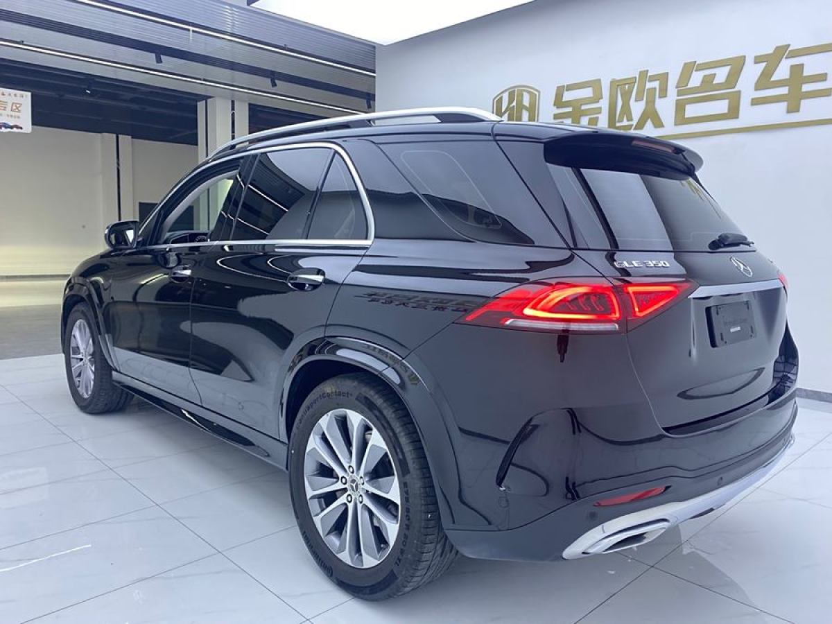 奔馳 奔馳GLE  2024款 改款 GLE 350 4MATIC 時(shí)尚型圖片