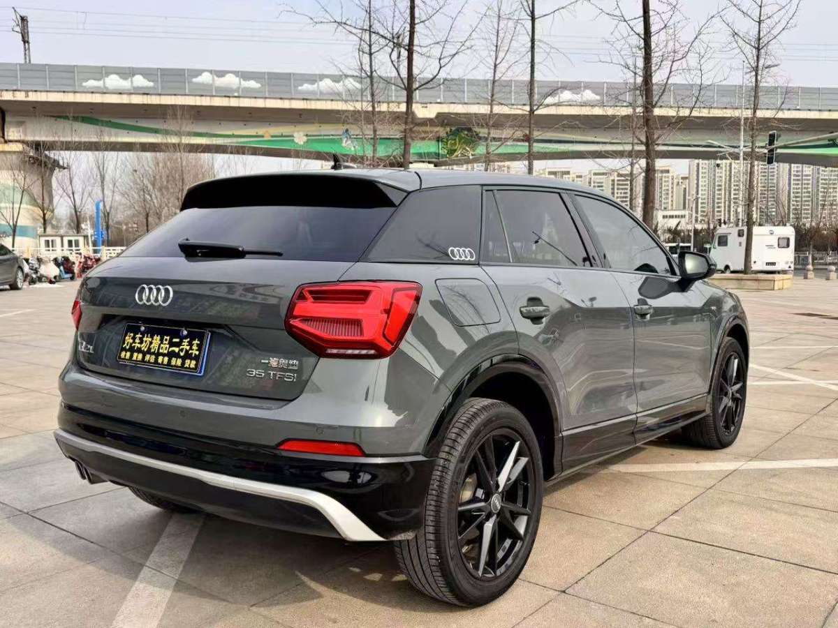 奧迪 奧迪Q2L  2020款 35TFSI 進取動感型圖片