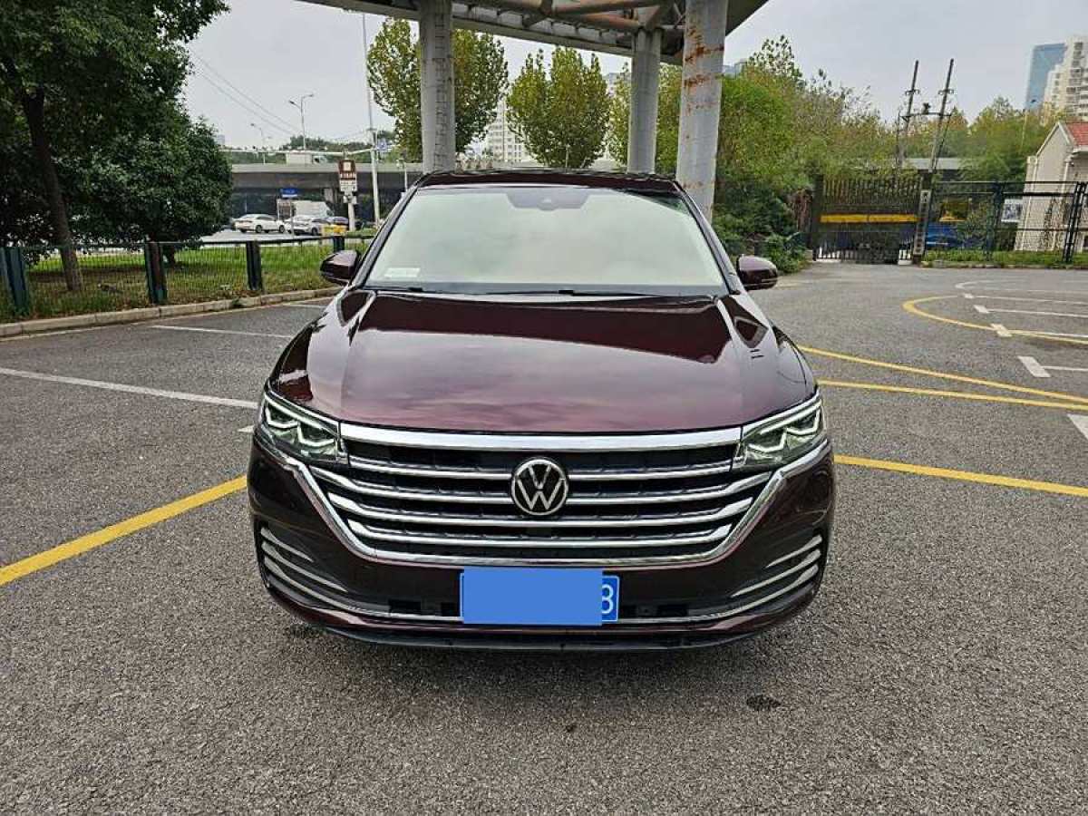 大眾 威然  2023款 改款 380TSI 尊貴版圖片