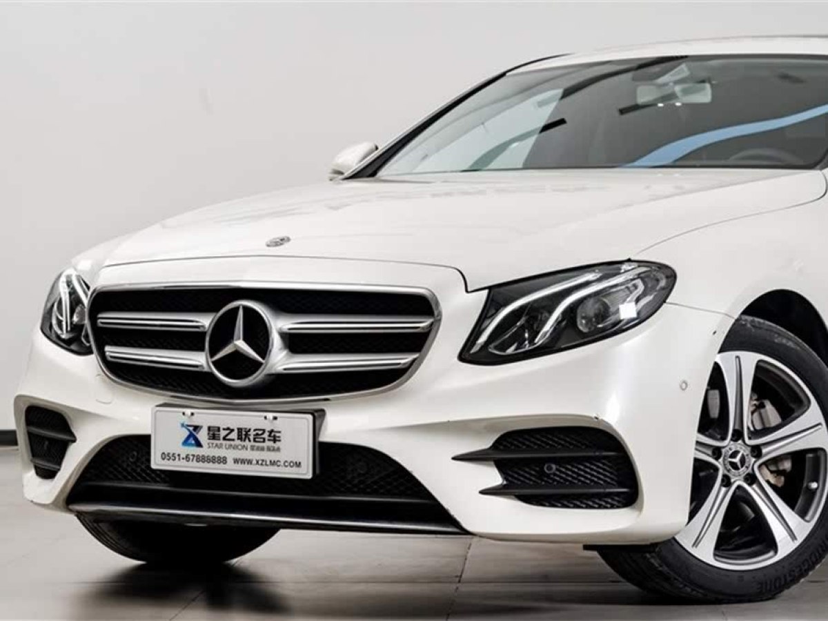 奔馳 奔馳E級(jí)  2019款 E 260 L 運(yùn)動(dòng)型圖片