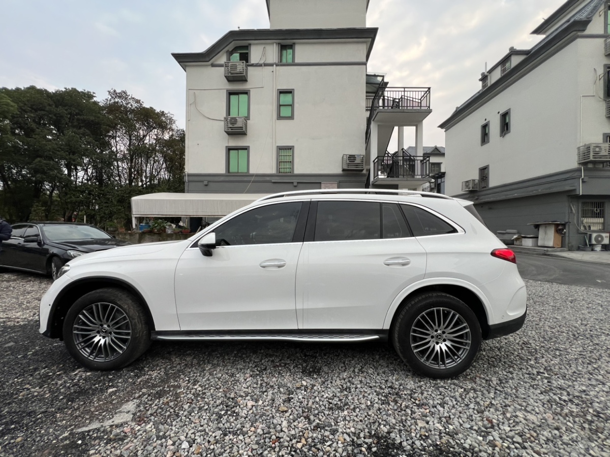 奔馳 奔馳GLC  2023款 GLC 300 L 4MATIC 動感型 5座圖片