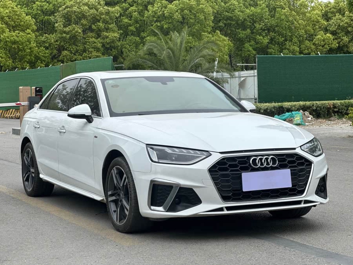 奧迪 奧迪A4L  2020款 40 TFSI 豪華動(dòng)感型圖片