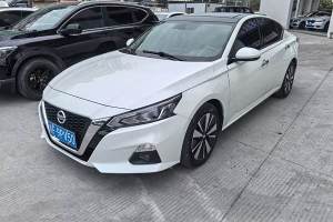 天籟 日產(chǎn) 2.0L XE 時尚版