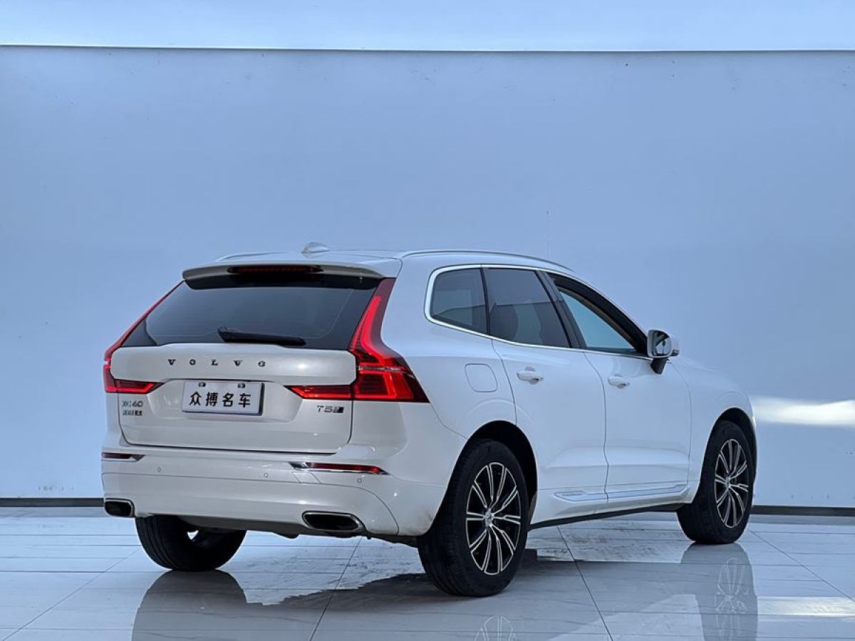 沃爾沃 XC60  2020款 T5 四驅智遠豪華版圖片