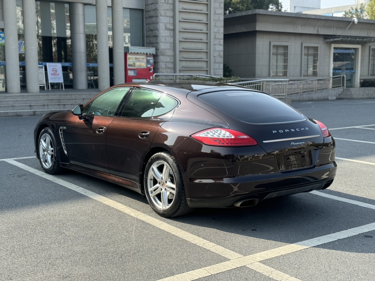 保時(shí)捷 Panamera  2013款 Panamera Platinum Edition 3.6L圖片