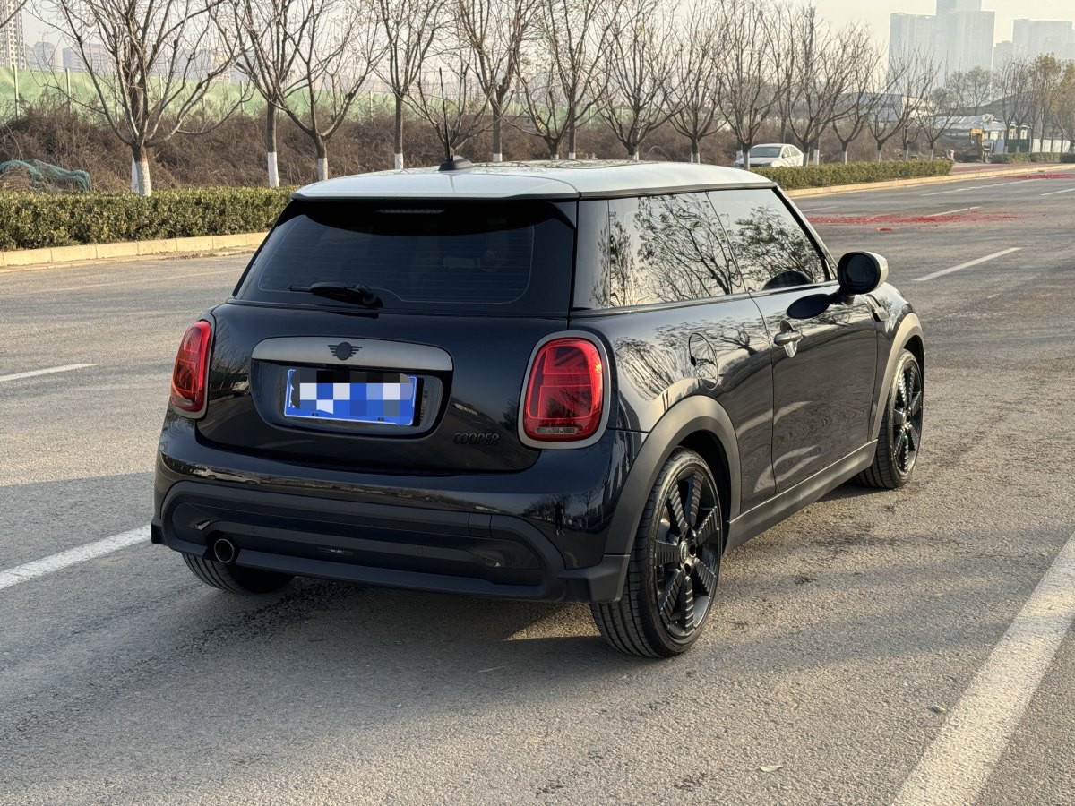 MINI MINI  2023款 1.5T COOPER 執(zhí)迷版圖片