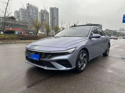 2024年2月 現(xiàn)代 伊蘭特 1.5L CVT LUX尊貴版圖片