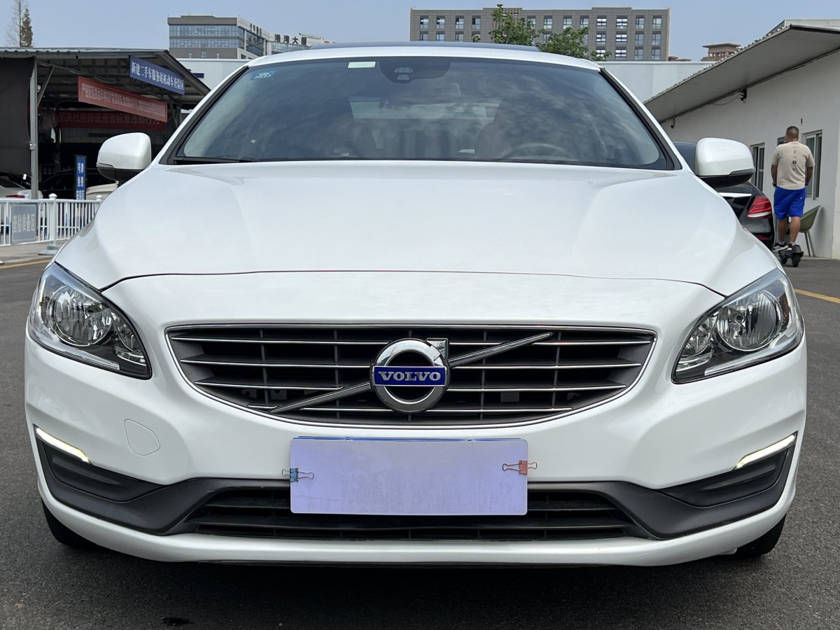 沃爾沃 S60  2016款 S60L 1.5T T3 智行版圖片