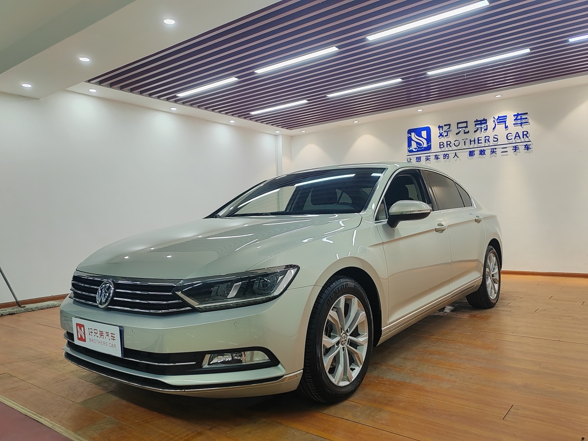 大众 迈腾  2018款 改款 330TSI DSG 豪华型图片