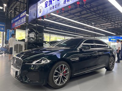 2023年1月 捷豹 XFL XFL 2.0T P250 两驱精英运动版图片