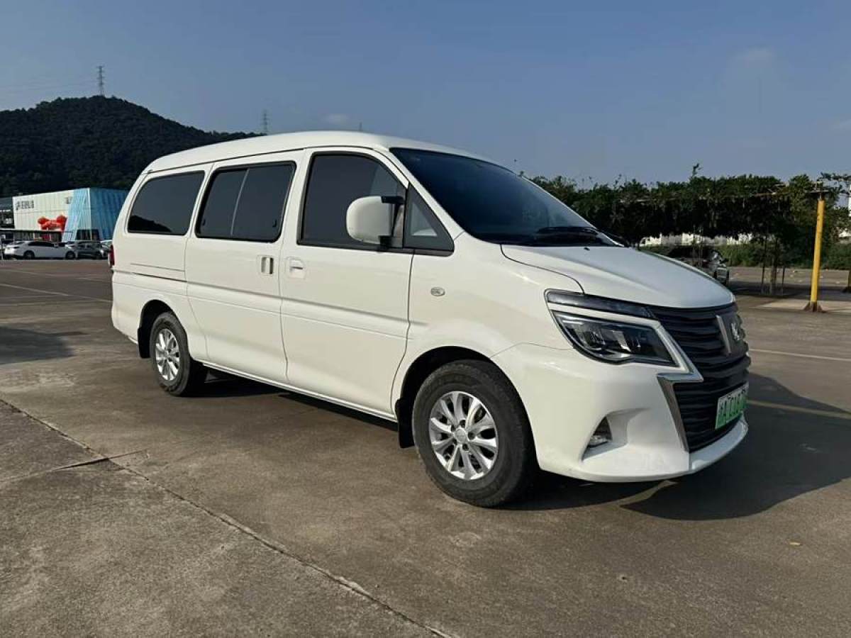 東風(fēng)風(fēng)行 菱智M5EV  2024款 460km 客運版 標(biāo)準(zhǔn)型 7座圖片