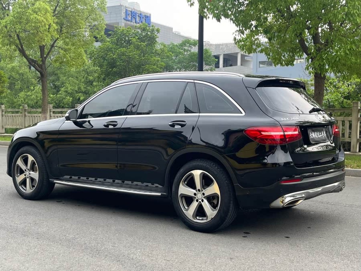 奔馳 奔馳GLC  2016款 GLC 260 4MATIC 動(dòng)感型圖片
