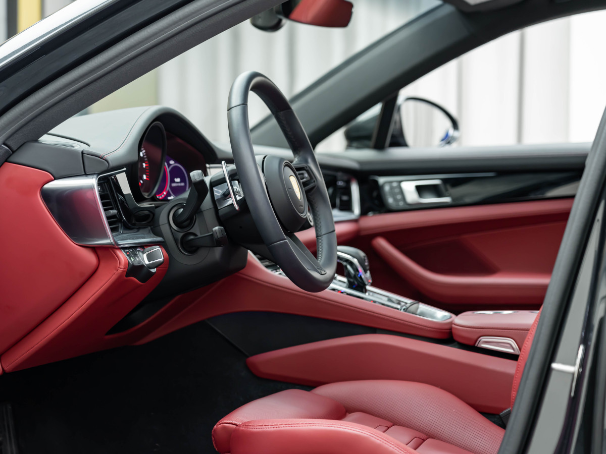 保時(shí)捷 Panamera  2023款 改款 Panamera 2.9T 鉑金版圖片