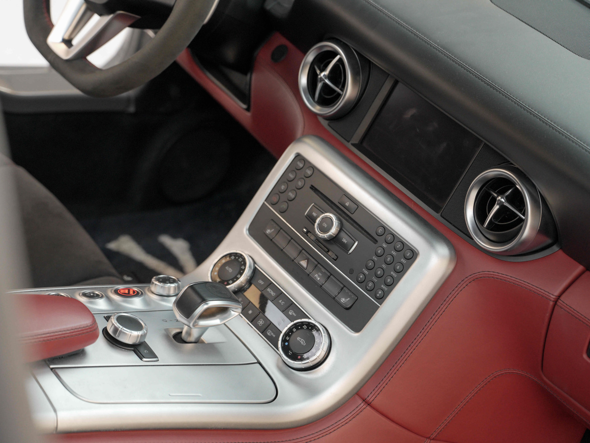 奔驰 奔驰SLS级AMG  2011款 SLS AMG图片