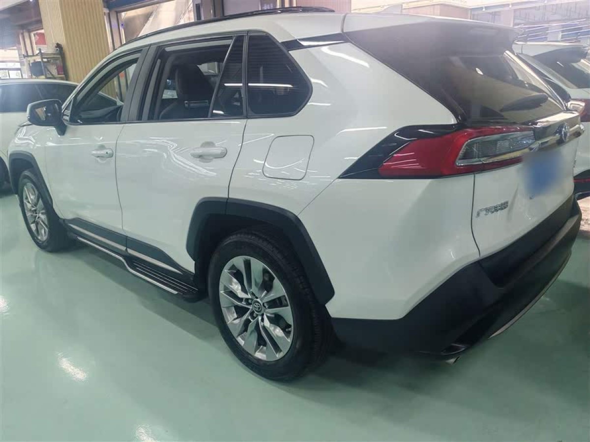 豐田 威蘭達(dá)  2020款 2.0L CVT四驅(qū)豪華版圖片