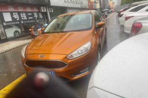 福克斯 福特 三廂 1.6L 自動風(fēng)尚型智行版