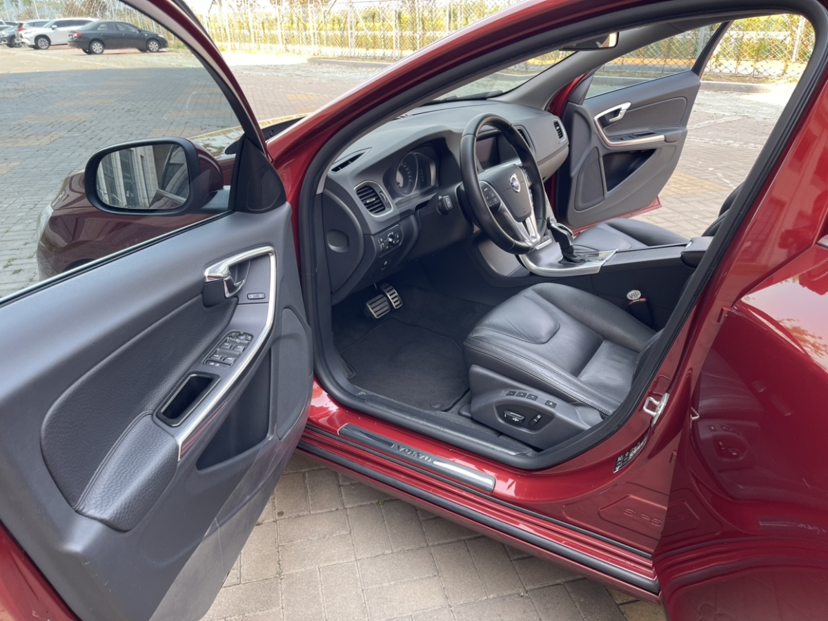 沃爾沃 V60  2014款 T5 智雅版圖片