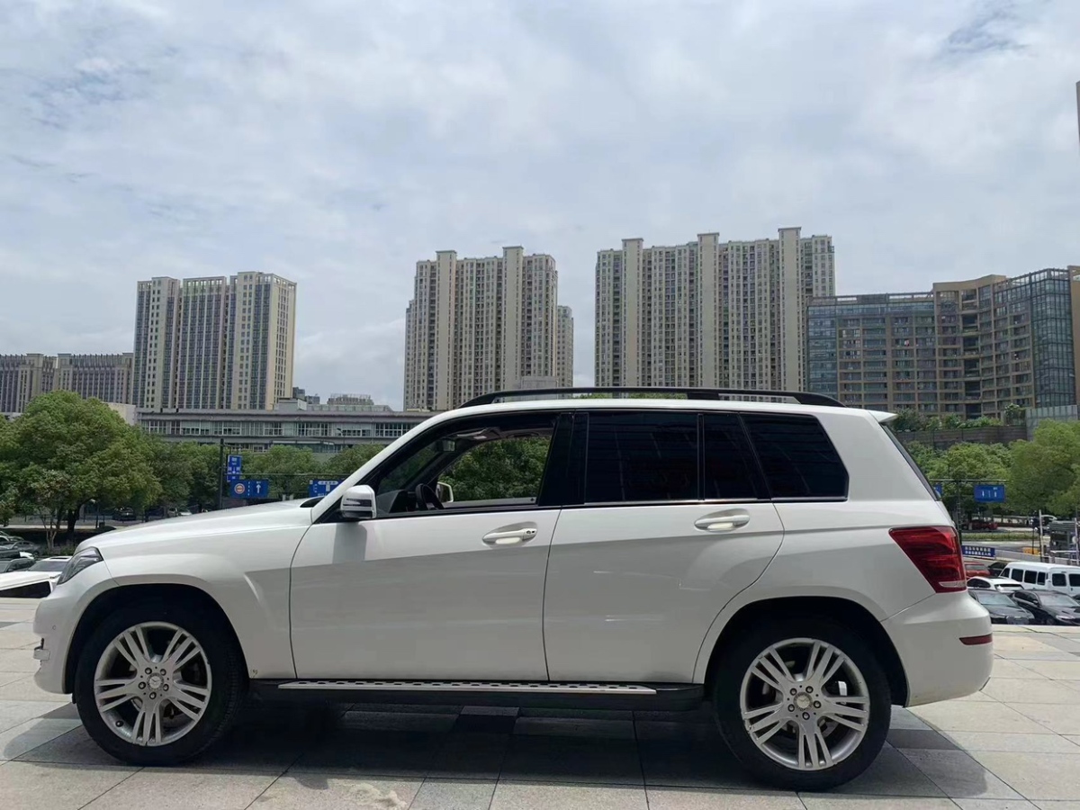 2014年6月奔馳 奔馳GLK級  2014款 GLK 260 4MATIC 動感型