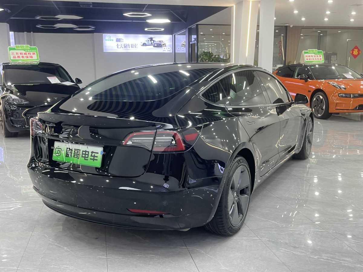 特斯拉 Model 3  2021款 標(biāo)準(zhǔn)續(xù)航后驅(qū)升級版 3D6圖片