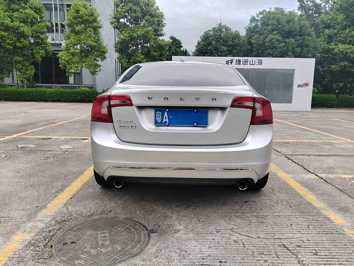 沃爾沃 S60  2015款 L 2.0T 智遠(yuǎn)版圖片