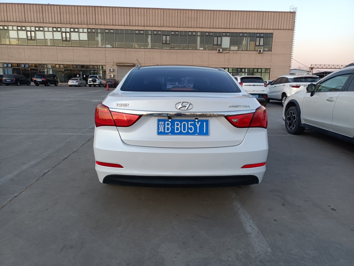 現(xiàn)代 名圖  2014款 1.8L 自動智能型GLS圖片