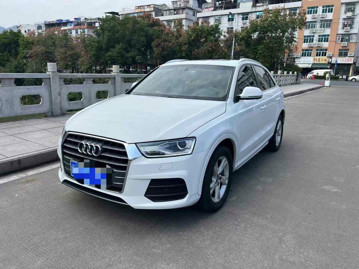 奧迪 奧迪Q3  2016款 30 TFSI 時(shí)尚型圖片