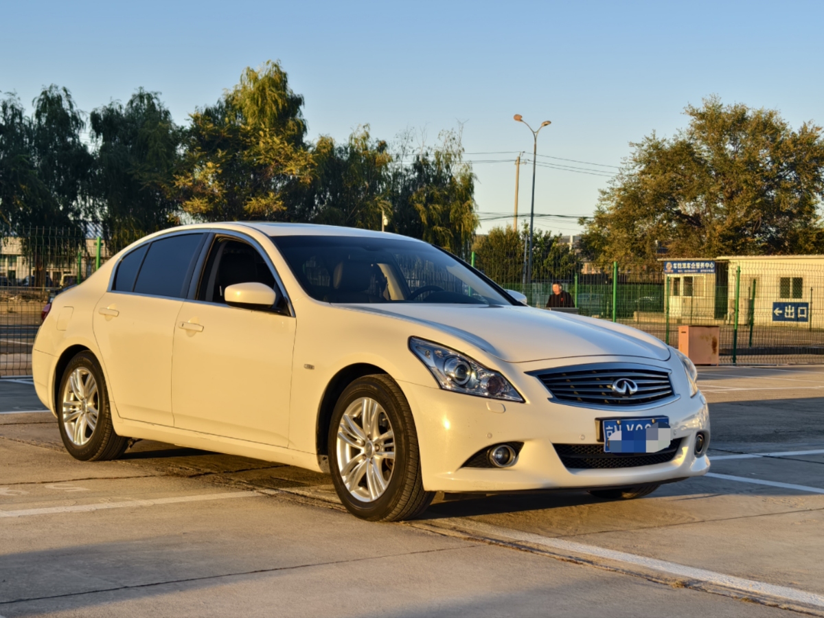 2014年4月英菲尼迪 G系  2013款 G25 Sedan 豪華運動版