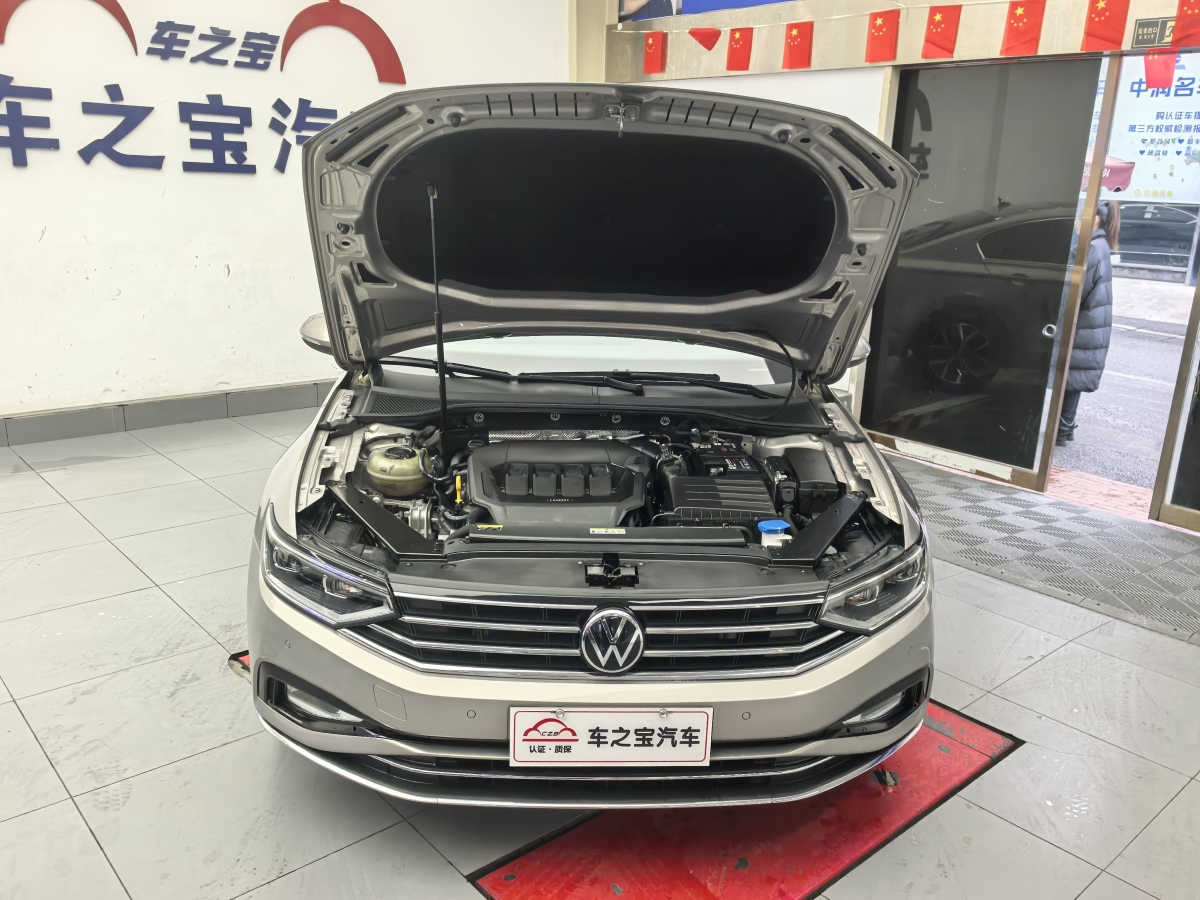 大眾 邁騰  2019款  330TSI DSG 領(lǐng)先型 國VI圖片