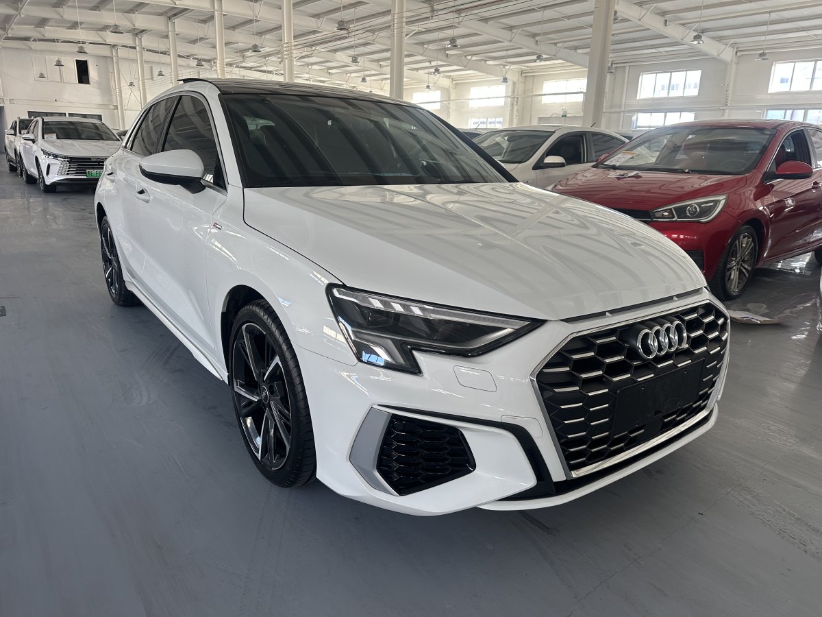 奧迪 奧迪A3  2022款 Sportback 35 TFSI 時(shí)尚運(yùn)動(dòng)型圖片